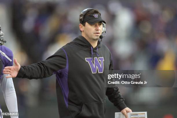 Head coach Steve Sarkisian of the Washington Huskies instructs from the sidelines during game against the California Bears on December 5, 2009 at...
