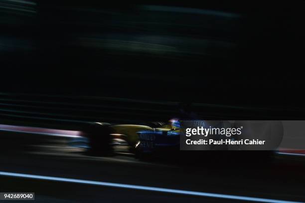 Jarno Trulli, Renault R202, Grand Prix of Italy, Autodromo Nazionale Monza, 15 September 2002.