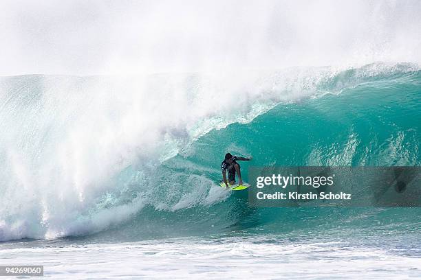 Bruce Irons surfs during round 2 of the Billabong Pro Pipeline Masters on December 10, 2009 at the Banzai Pipeline on the North Shore, Hawaii.