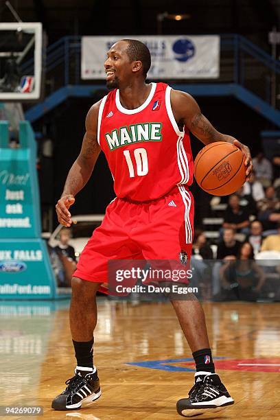 Abdulai Jalloh of the Maine Red Claws looks to make a move during the game against the Sioux Falls Skyforce at Sioux Falls Arena on November 27, 2009...