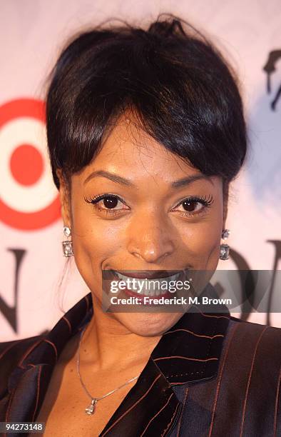 Actress Kellita Smith attends the Debbie Allen Dance Academy's annual fundraiser at UCLA's Royce Hall on December 10, 2009 in Los Angeles, California.