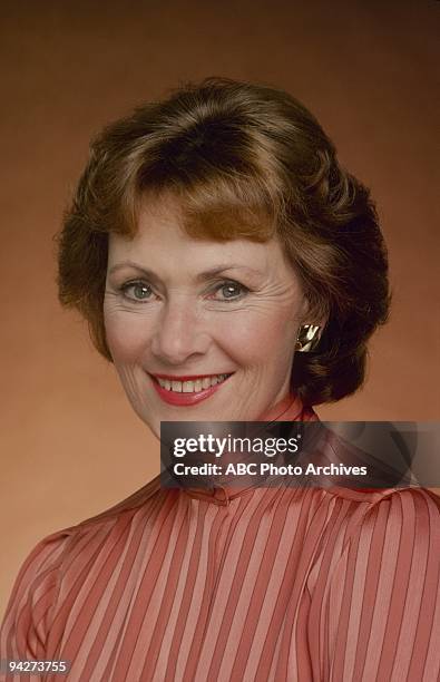 Agust 1983. MARION ROSS