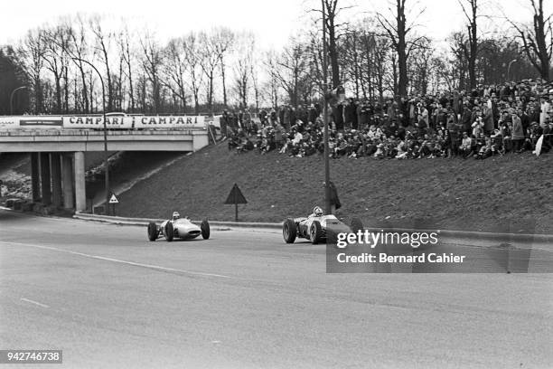 Willy Mairesse, Ferrari 156, Grand Prix of Brussels, Heysel Park, Brussels, 04 January 1962. Willy Mairesse driving the Ferrari Sharknose on the way...