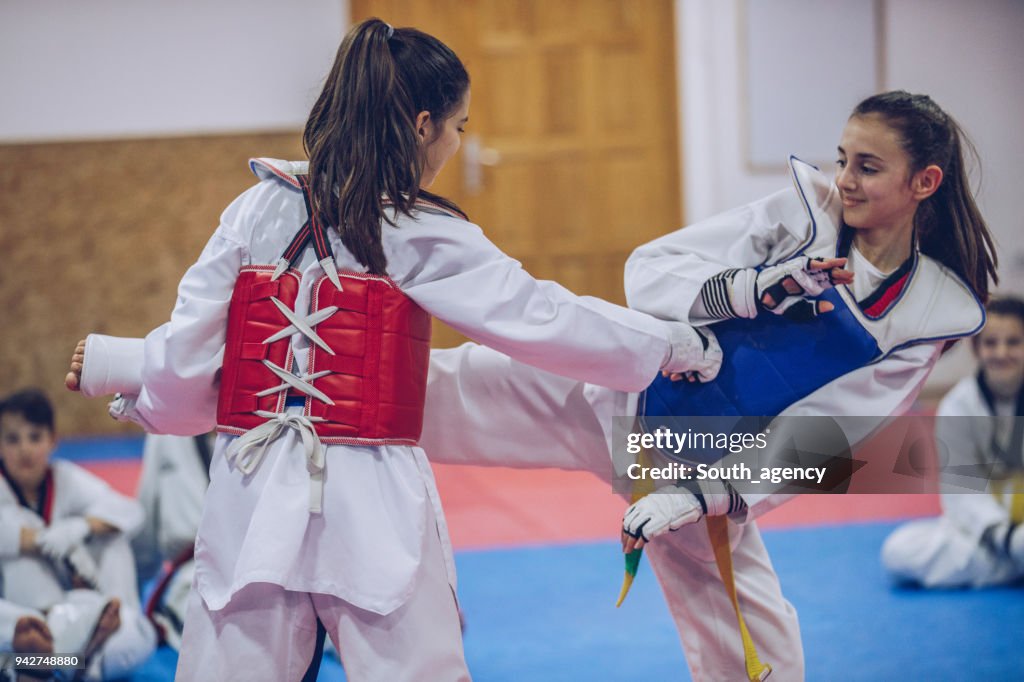 女子テコンドー クラス