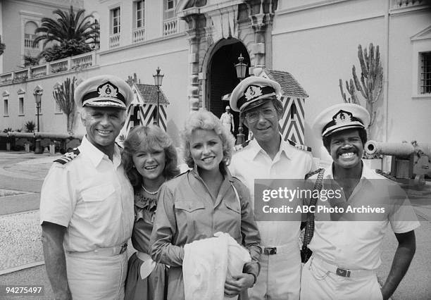 Italian Cruise: Venetian Love Song/Arrangement/Arrividerci, Gopher/Gigolo" which aired on October 2, 1982. GAVIN MACLEOD;JILL WHELAN;LAUREN...