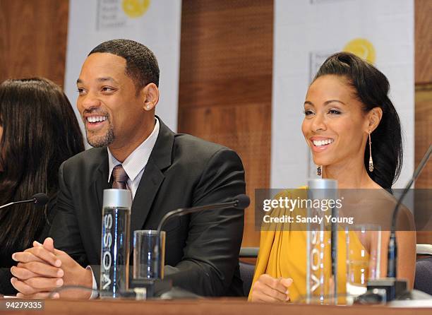 Hosts Will Smith and wife Jada Pinkett Smith attend the Nobel Peace Prize Concert Press Conference at Plaza Hotel on December 11, 2009 in Oslo,...