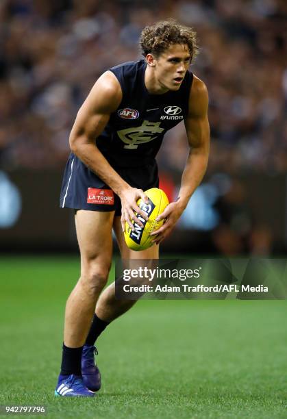 Charlie Curnow of the Blues in action during the 2018 AFL round 03 match between the Carlton Blues and the Collingwood Magpies at the Melbourne...