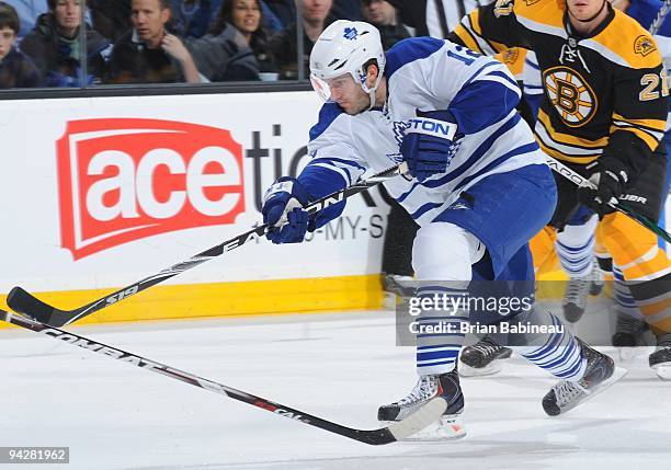 Lee Sempniak of the Toronto Maple Leafs shoots the puck against the Boston Bruins at the TD Garden on December 10, 2009 in Boston, Massachusetts.