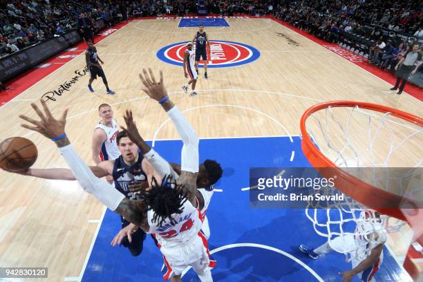 Doug McDermott of the Dallas Mavericks shoots the ball during the game against the Detroit Pistons on April 6, 2018 at Little Caesars Arena in...