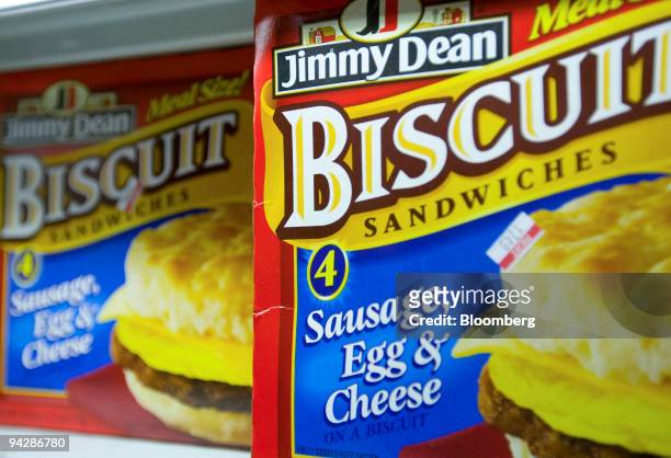 Sara Lee Corp.'s Jimmy Dean brand biscuit sandwiches sit on display at a supermarket in New York, U.S., on Friday, Dec. 11, 2009. Procter & Gamble...
