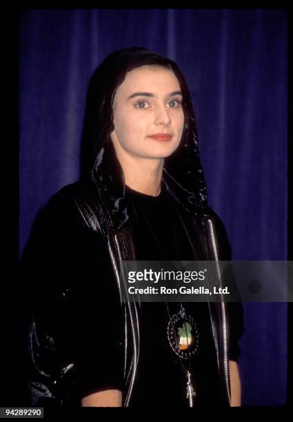 Musician Sinead O'Connor attends the First Annual Billboard Music Awards on November 26, 1990 at The Barker Hangar, The Santa Monica Air Center in...