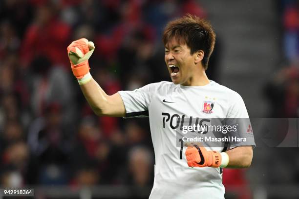 Shusaku Nishikawa of Urawa Red Diamonds celebrates the win during the J.League J1 match between Urawa Red Diamonds and Vegalta Sendai at Saitama...