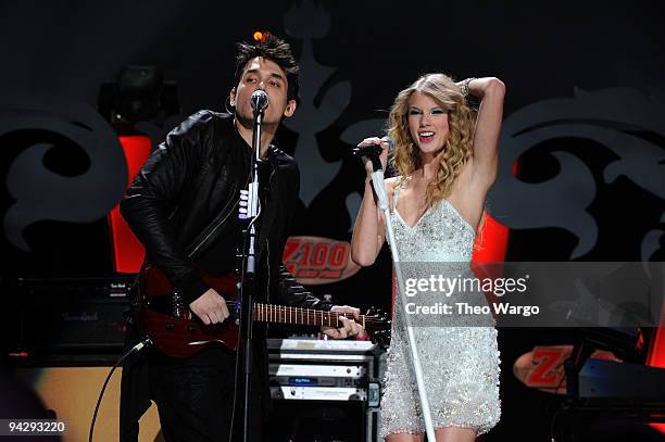 John Mayer and Taylor Swift perform onstage during Z100's Jingle Ball 2009 presented by H&M at Madison Square Garden on December 11, 2009 in New York...