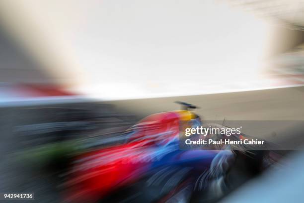 Sebastian Vettel, Red Bull-Renault RB10, Grand Prix of Abu Dhabi, Yas Marina Circuit, 23 November 2014.