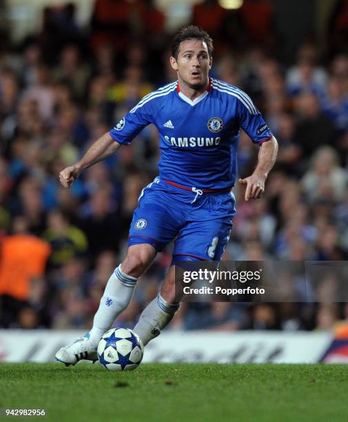 Frank Lampard of Chelsea in action during the UEFA Champions League quarter final first leg match between Chelsea and Manchester United at Stamford...