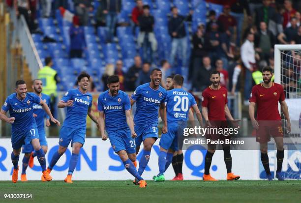 Marco Benassi with his teammates of ACF Fiorentina celebrates after scoring the opening goal during the serie A match between AS Roma and ACF...