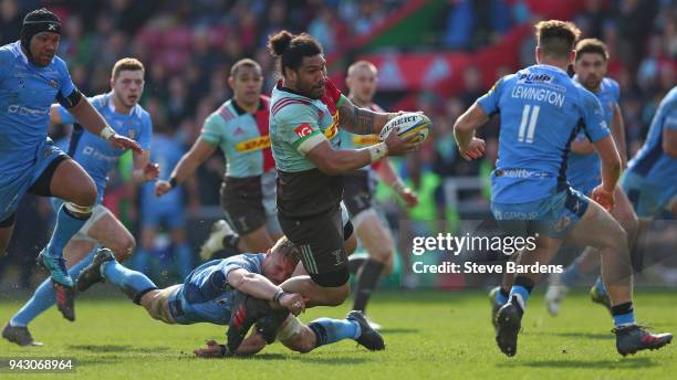 Mat Luamanu of Harlequins is tackled by Max Northcote-Green of London Irish defence during the Aviva Premiership match between Harlequins and London...