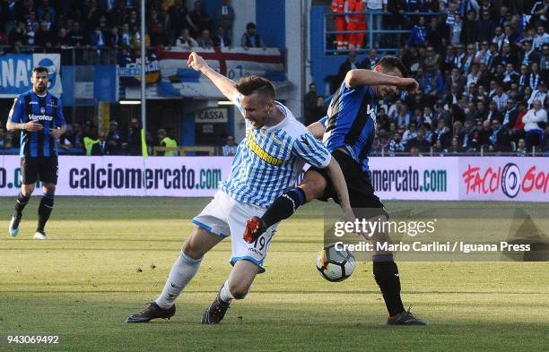 Jasmin Kurtic of Spal in action during the serie A match between Spal and Atalanta BC at Stadio Paolo Mazza on April 7, 2018 in Ferrara, Italy.