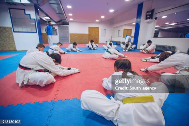 taekwondo training - karate belt stock pictures, royalty-free photos & images