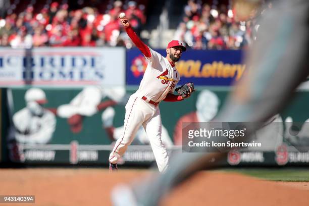 St. Louis Cardinals third baseman Matt Carpenter throws to first base for an out during the eighth inning against the Arizona Diamondbacks at Busch...