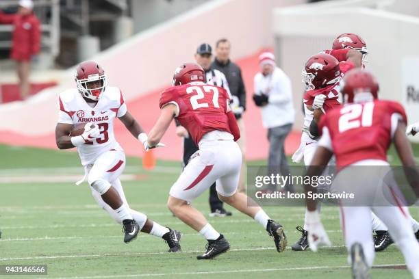 Little Rock Razorbacks Razorbacks White Photos and Premium High Res Pictures - Getty Images