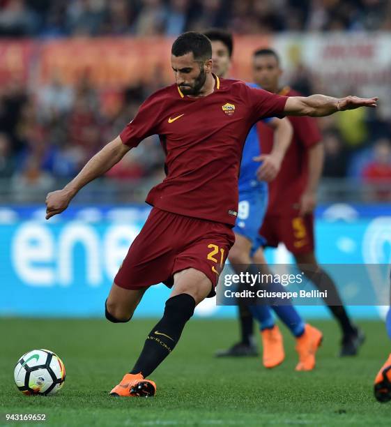 Maxime Gonalons of AS Roma in action during the serie A match between AS Roma and ACF Fiorentina at Stadio Olimpico on April 7, 2018 in Rome, Italy.