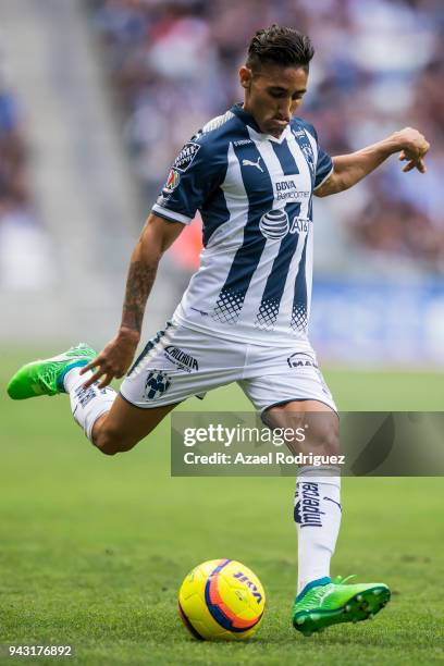 Jonathan Urretaviscaya of Monterrey kicks the ball during the 14th round match between Monterrey and Pumas UNAM as part of the Torneo Clausura 2018...
