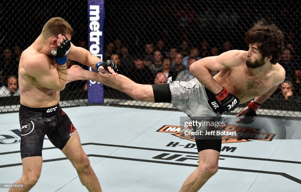 UFC 223: Magomedsharipov v Bochniak