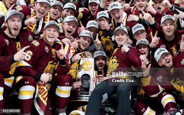 The Minnesota-Duluth Bulldogs celebrate after they won the championship game of the 2018 NCAA Division I Men's Hockey Championships on April 7, 2018...