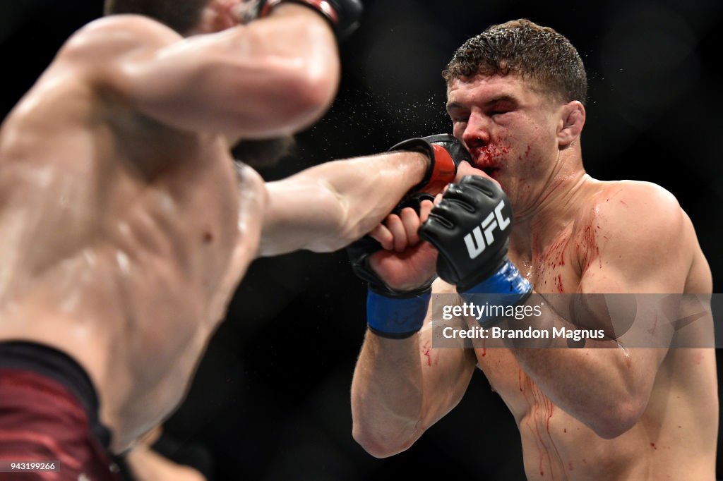 UFC 223: Nurmagomedov v Iaquinta