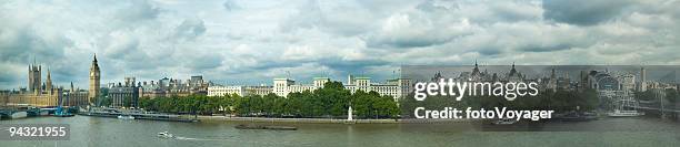 embankment at westminster, london - london eye big ben stock pictures, royalty-free photos & images
