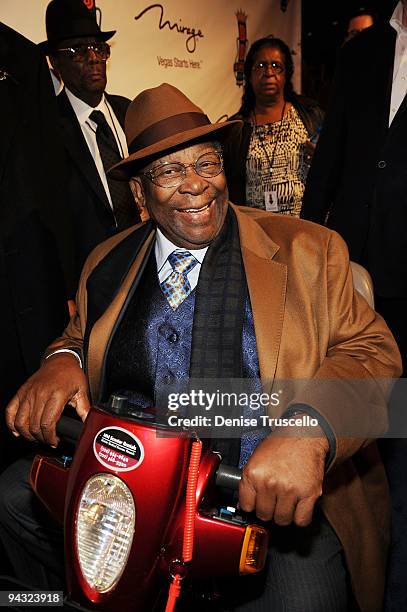 King arrives at the grand opening of B.B. Kings Blues Club at The Mirage on December 11, 2009 in Las Vegas, Nevada.