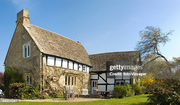 luxury country home - the lizard peninsula england stock pictures, royalty-free photos & images