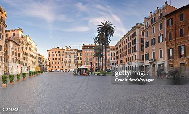 piazza di spagna, roma - piazza italiana foto e immagini stock