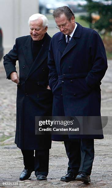 Former German President Richard von Weizsaecker and former foreign Minister Klaus Kinkel arrive at the funeral service for Otto Graf Lambsdorff at...