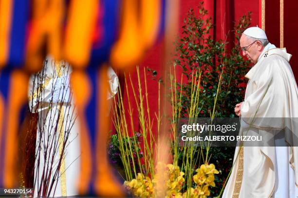 Pope Francis leads a mass on the second Sunday of Easter on April 8, 2018 at St Peter's square in Vatican.