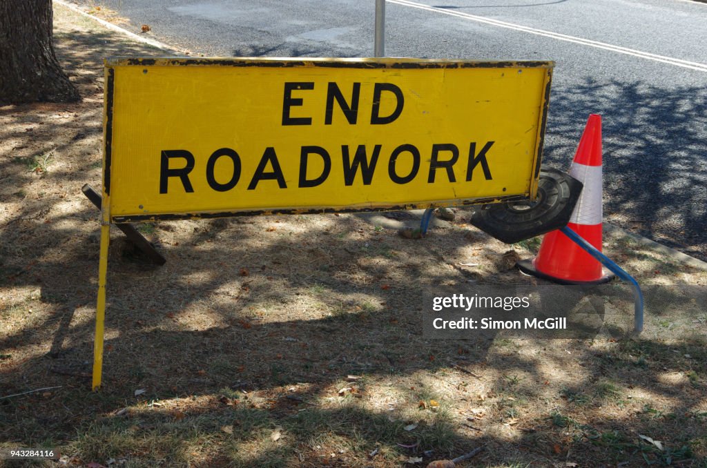 End Roadworks sign on the side of a road