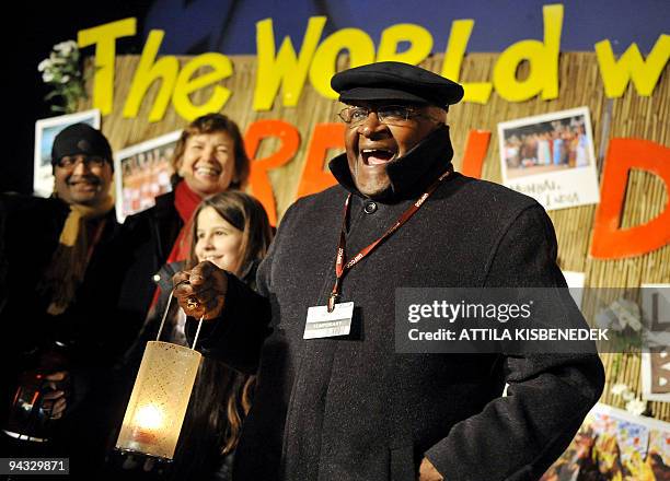 Archbishop Desmond Tutu gives a speech at the climate rescue center of the Bella center of Copenhagen on December 12, 2009 during their candlelight...