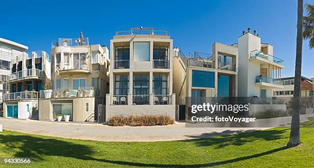 beachside designer homes - beach house balcony stock pictures, royalty-free photos & images