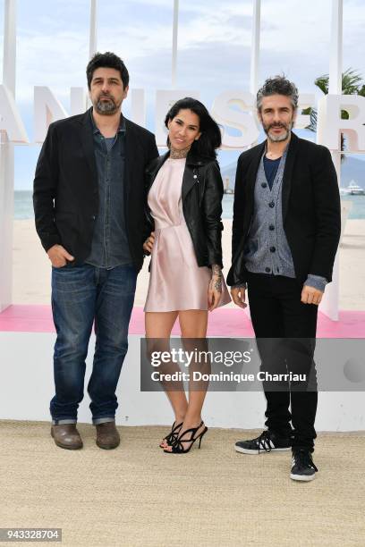 Cesc Gay, Mi Hoa Li and Leonardo Sbaraglia pose during a photocall for the "Felix" serie in competition at the 1st Cannes International Series...