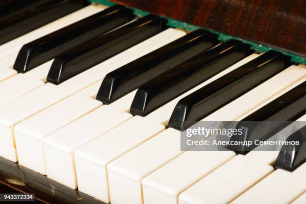 piano strings sound tuning music. - torque wrench stock pictures, royalty-free photos & images