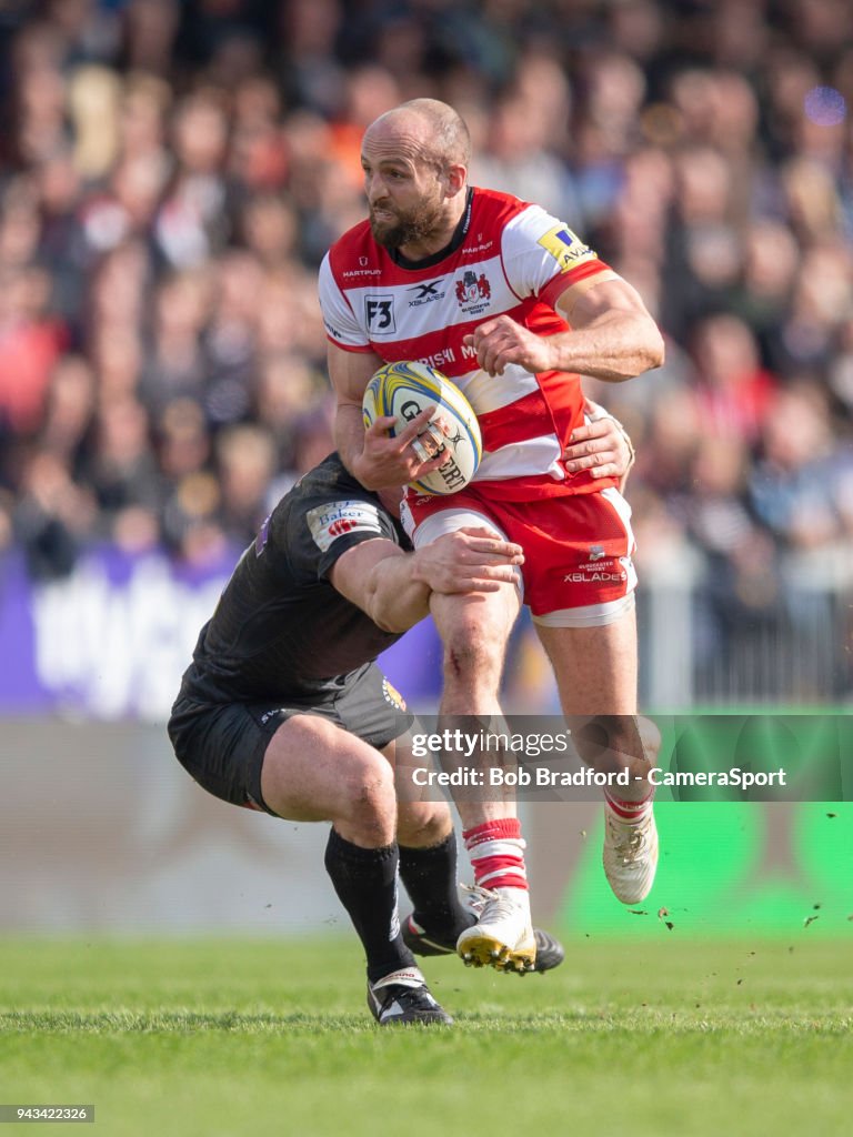 Gloucester Rugby's Charlie Sharples evades the tackle of Exeter... News ...