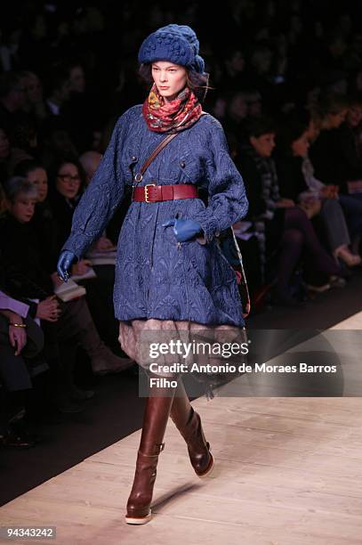 Model walks the runway at the Kenzo Ready-to-Wear A/W 2009 fashion show during Paris Fashion Week at Carreau du Temple on March 11, 2009 in Paris,...