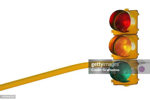 feux de signalisation avec les lumières sur isolé sur blanc - feu de signalisation pour véhicules photos et images de collection
