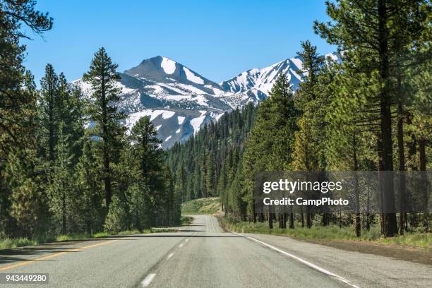 highway 395 söder - sierra nevada i kalifornien bildbanksfoton och bilder