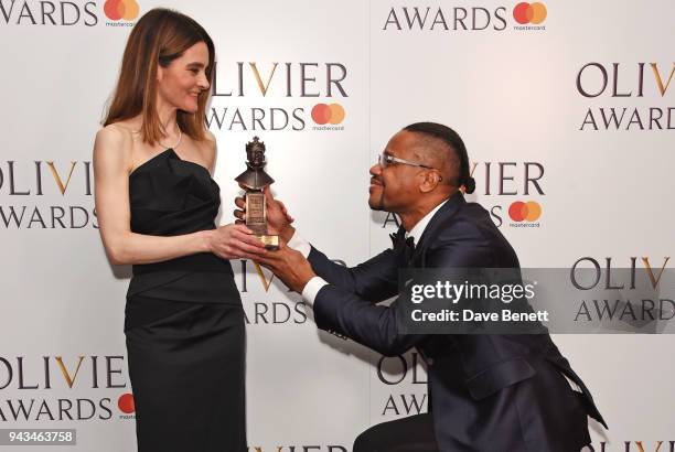 Shirley Henderson, winner of the Best Actress In A Musical award for "Girl From The North Country", and Cuba Gooding Jr pose in the press room during...