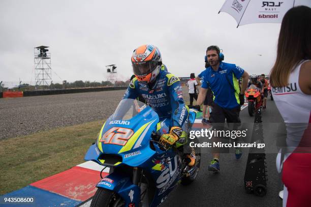 Aleix Espargaro of Spain and Aprilia Racing Team Gresini arrives on the grid during the MotoGP race during the MotoGp of Argentina - Race on April 8,...