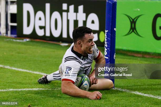 Ryan Crotty of Crusaders scores a try during a match between Jaguares and Crusaders as part of 6th round of Super Rugby at Jose Amalfitani Stadium on...