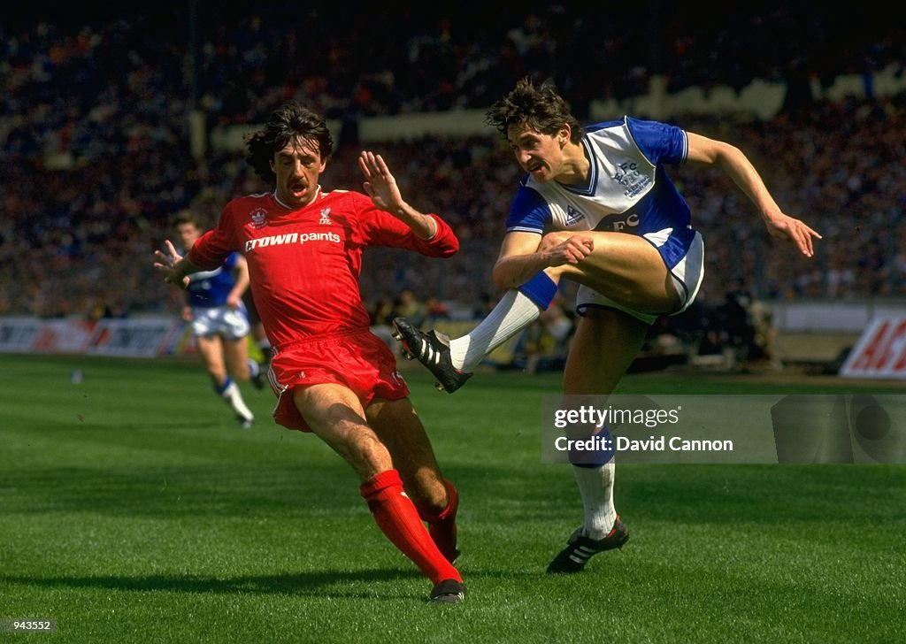 Gary Lineker and Mark Lawrenson