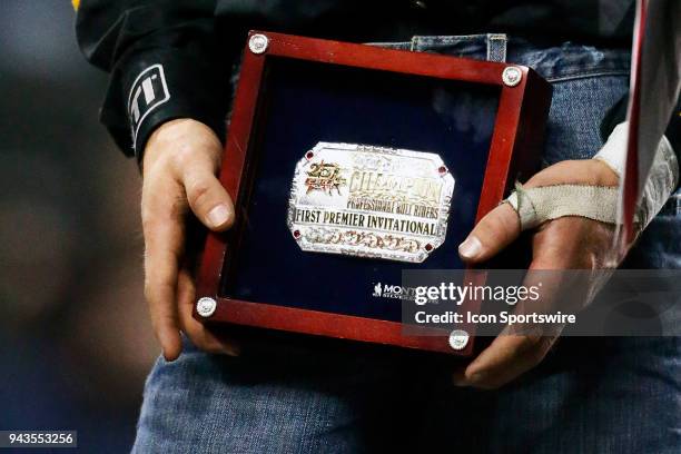 Lock Wood Rodeo Rodeo Belt Buckle Photos and Premium High Res Pictures - Getty Images
